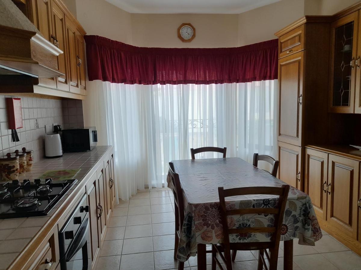Silver Shadow Holiday Maisonette Marsaxlokk Bagian luar foto