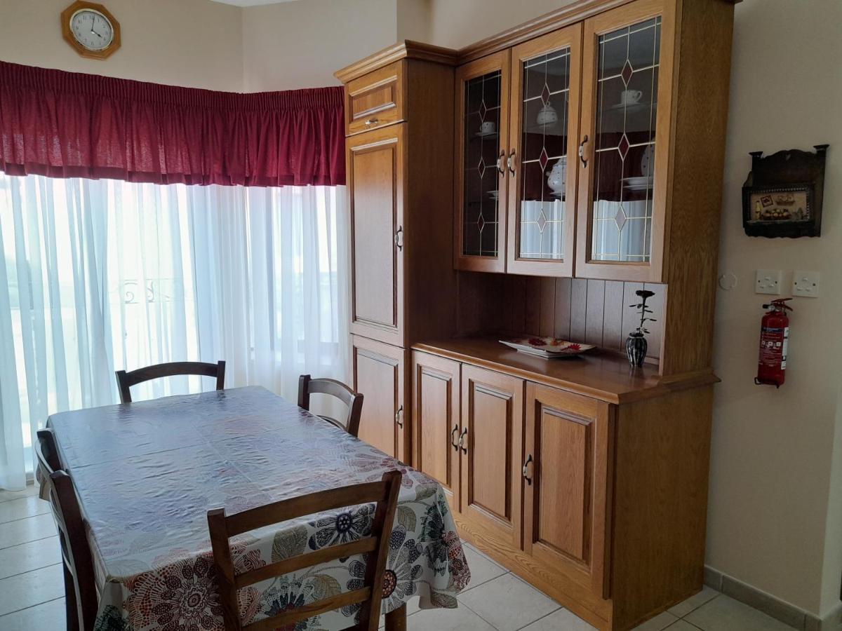 Silver Shadow Holiday Maisonette Marsaxlokk Bagian luar foto