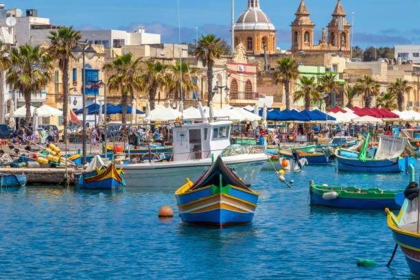 Silver Shadow Holiday Maisonette Marsaxlokk Bagian luar foto